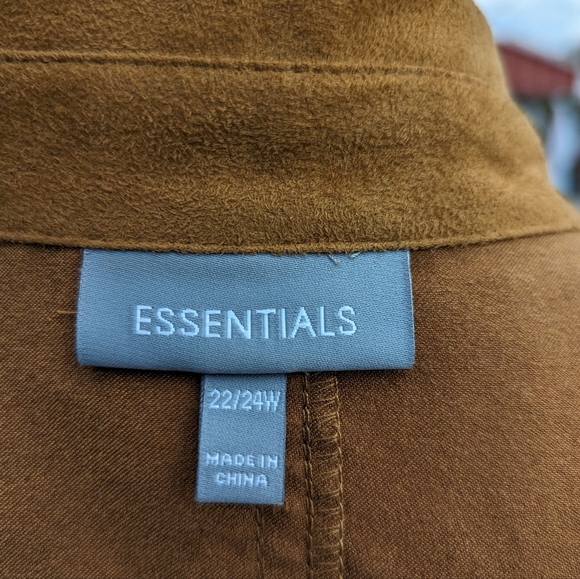 🆕Essentials Camel and Gold Sequin jacket(22/24) - Picture 7 of 7